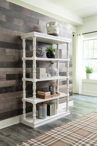 Dannerville Bookcase White.